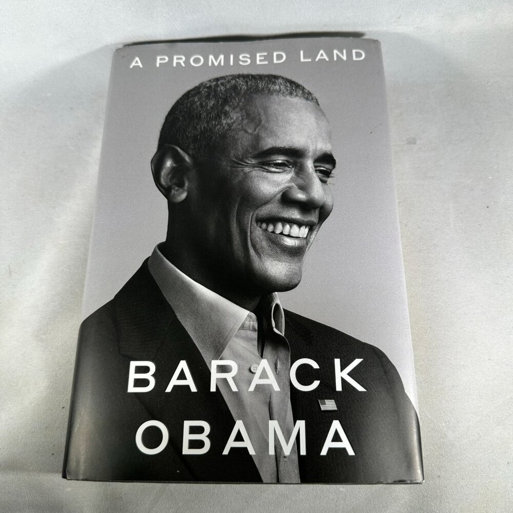 A Promised Land By Barack Obama Hardcover Book First Edition ISBN 9781524763169